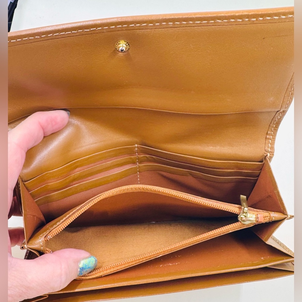Nina Ricci Large Brown Leather Animal Print Wallet W/Optional Crossbody Chain - Picture 6 of 12